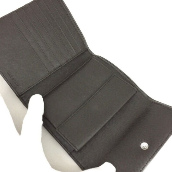🌟Prada Wallet Logo Plate Nylon Triold - Picture 5 of 8